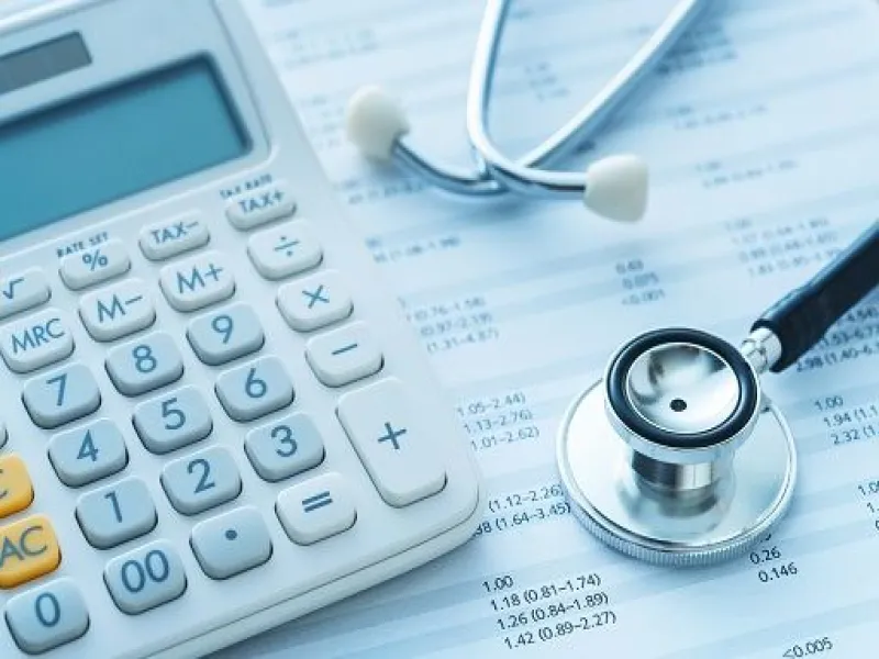 Dallas Medical Credentialing Timeline by Insurance Payer Medical credentialing timeline in Dallas, TX showing Medicare, TMHP Medicaid, BCBS Texas, Aetna, UHC, Cigna, and TDI-DWC provider enrollment approval timeframes for healthcare practices.
